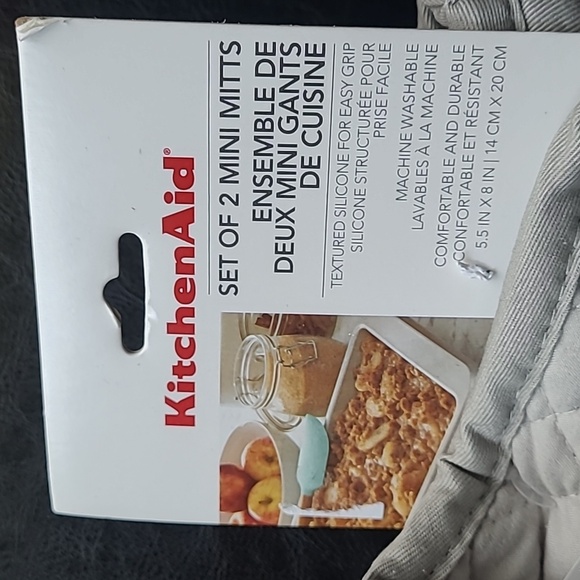 KitchenAid Mini Mitts - Picture 2 of 9
